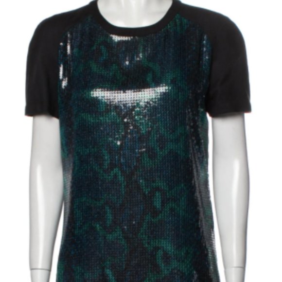 Roberto Cavalli Tops - Beautiful Roberto Cavalli short sleeve top